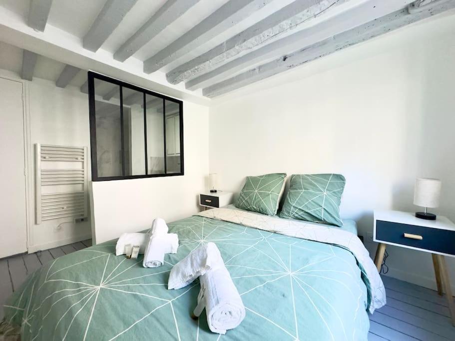 Cosy 3p Quartier Republique * Parijs